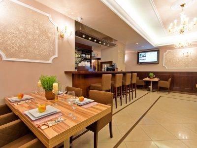 Wiatraczna Hotel Varsavia Esterno foto